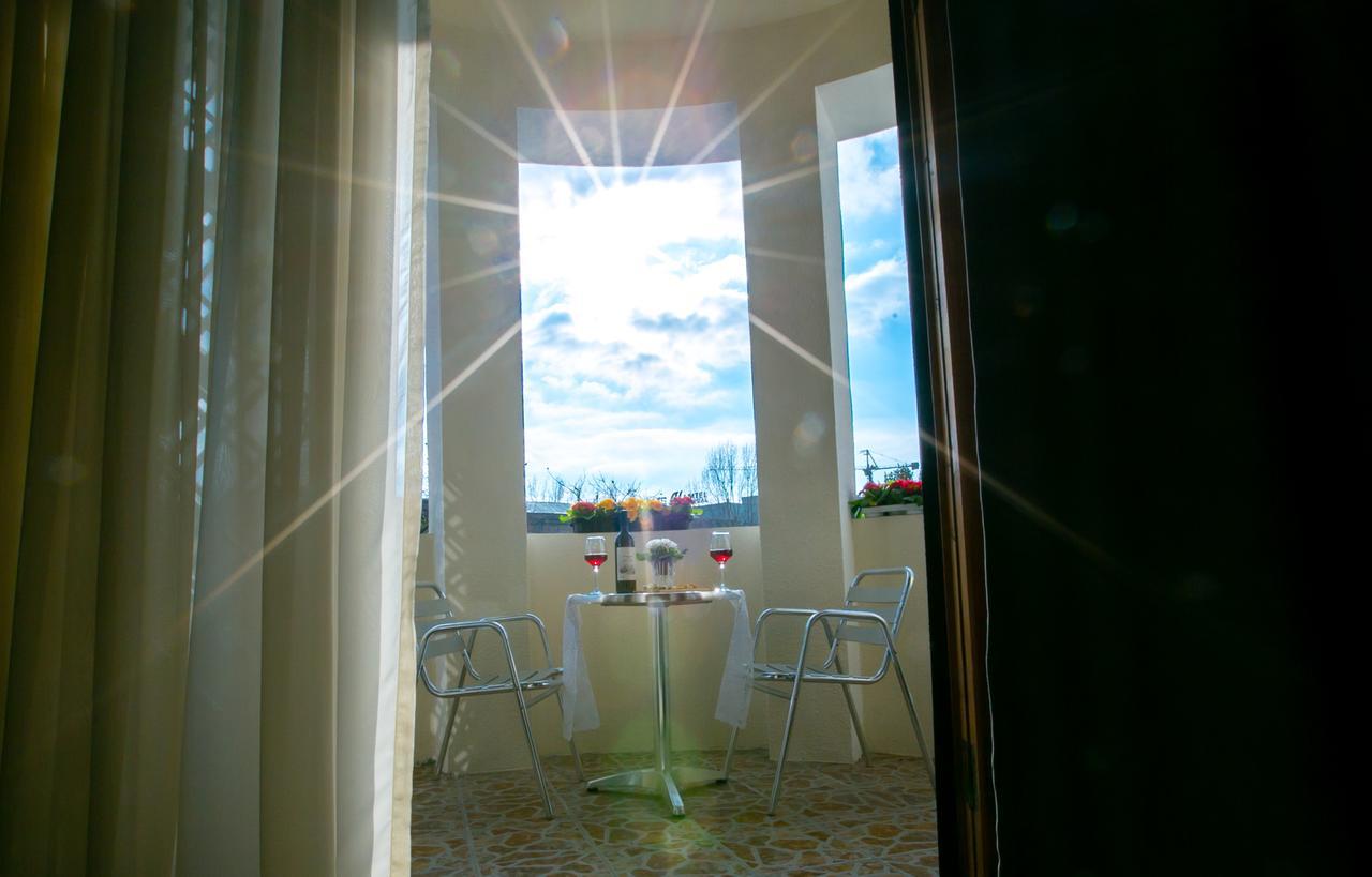 Hotel Badagi Tbilisi ภายนอก รูปภาพ