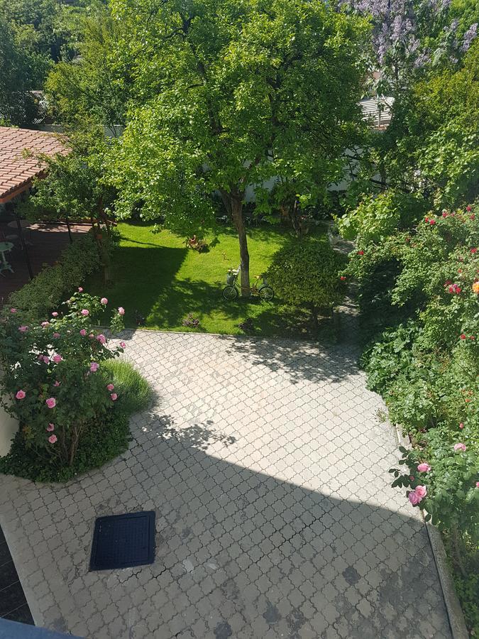Hotel Badagi Tbilisi ภายนอก รูปภาพ